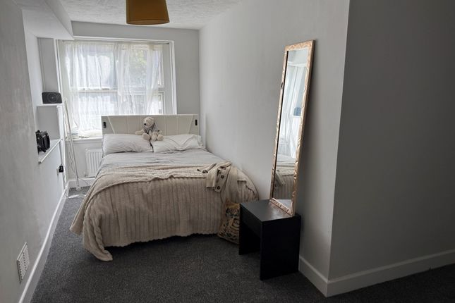 69C South Terrace, Littlehampton photo 4