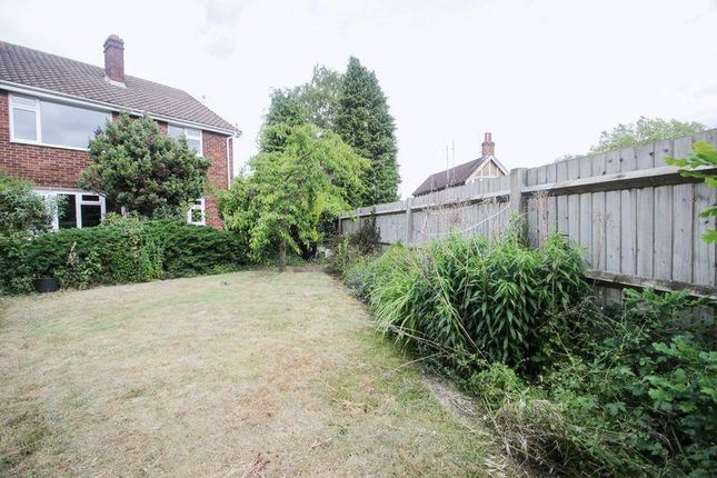 Flat for sale in Links Road, Ashtead