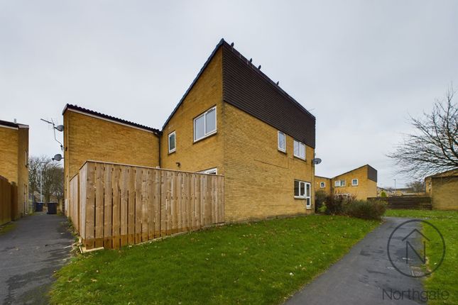 81 Guthrum Place, Newton Aycliffe photo 3
