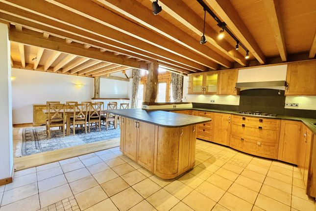 16, Fifield Barns, Wallingford photo 2