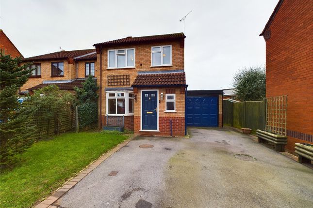 Detached house for sale in Shetland Close, Worcester, Worcestershire