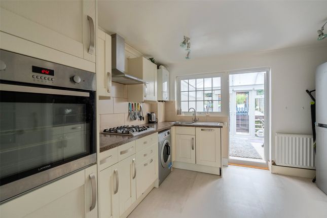 Thumbnail Terraced house for sale in Bowmans Way, Dunstable, Bedfordshire
