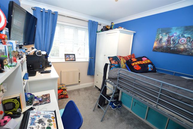 4 Bed Detached House For Sale In French S Gate Dunstable Lu6 Zoopla