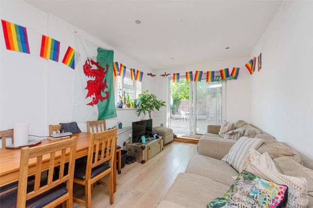 68, Churchill Road, London photo 4