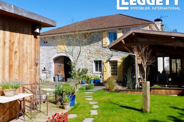 Thumbnail Villa for sale in Laàs, Pyrénées-Atlantiques, Nouvelle-Aquitaine