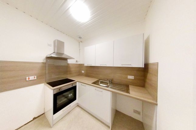 Flat 3-3, 14, Garry Street, Glasgow photo 5