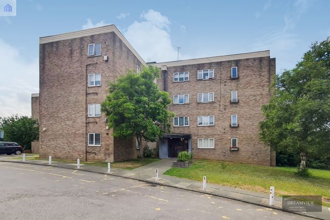 2 bed flat for sale in Colroy Court, Bridge Lane, London NW11