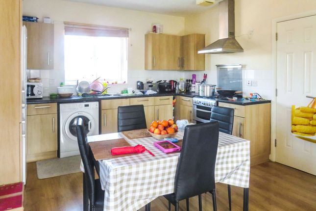 2 bed flat for sale in Knighton Lane, Aylestone, Leicester ...