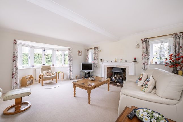 Quendon, Chiltern Road, Great Missenden photo 2