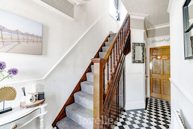 85, Queens Parade, Cleethorpes photo 4