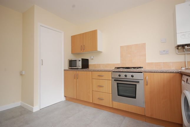 Flat 2 22,, Penn Street, Derbyshire photo 3
