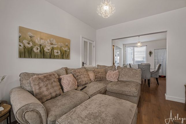 92 Manor Road, Swansea photo 2