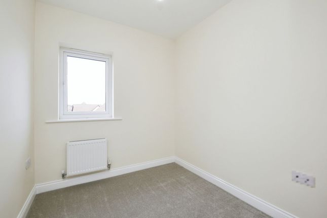 Town house for sale in Jeremiah Drive, Darlington