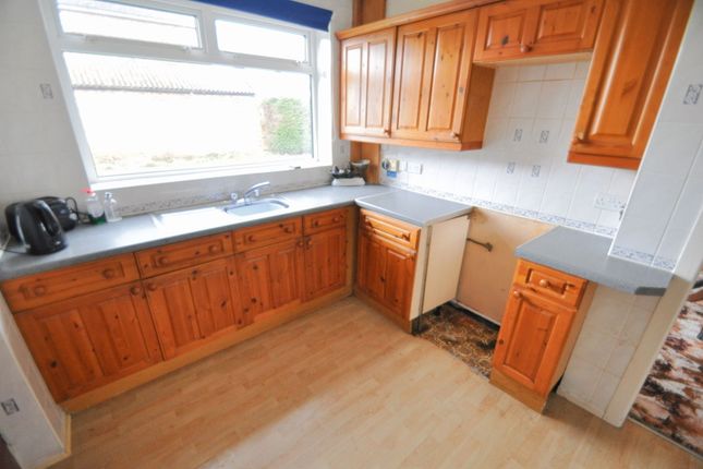23, Gordon Avenue, Greasby photo 4