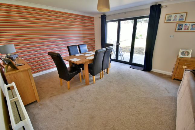 75, Coppice Avenue, Ferndown photo 4