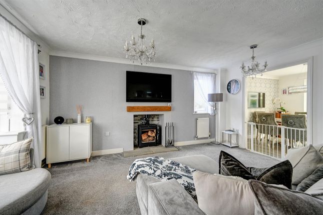 69, Seafields Drive, Great Yarmouth photo 4
