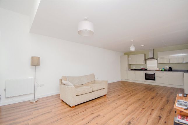 Flat to rent in St. Faiths Street, Maidstone, Kent