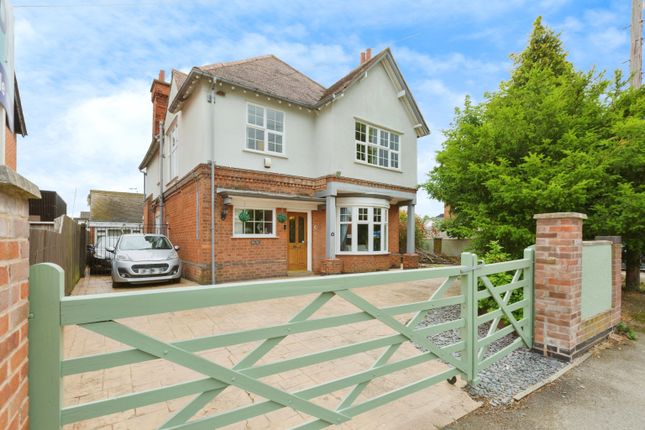 4-bed house on 48, Lutterworth Road, Blaby, £550,000