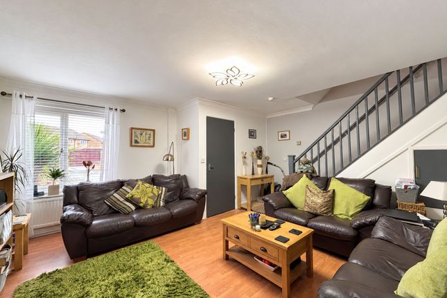 10 Field Close, Ormskirk photo 3