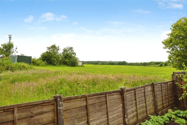 3, Birks Drive, Greater Manchester photo 4
