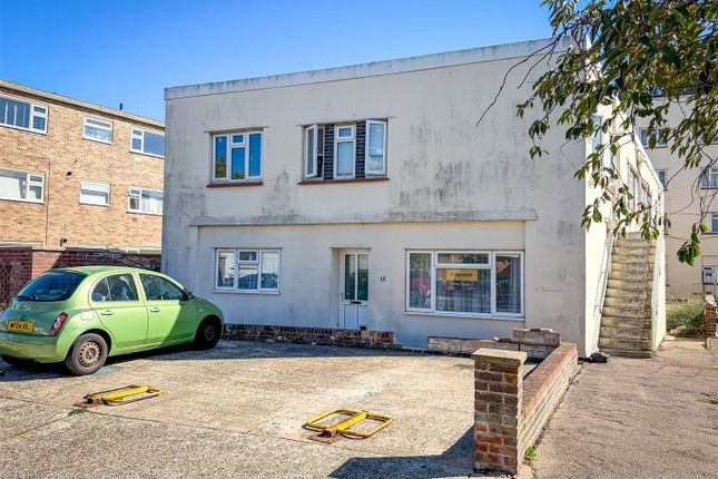 Marine Parade East, Essex photo 2