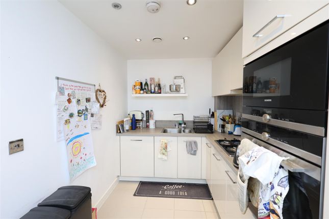 26 Swinton Court, Mere Road, Sevenoaks photo 2