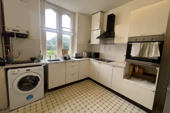 Flat 6 Walton Lodge Court, 27 Castle Road, Clevedon photo 3