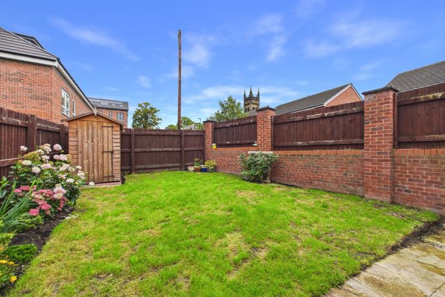 30 Borromeo Close, Liverpool photo 4