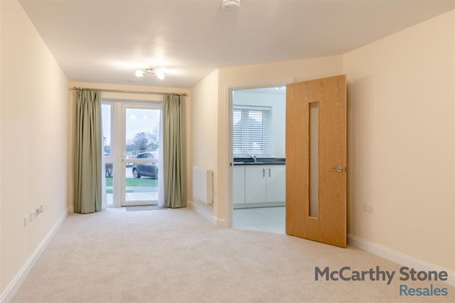 14 The Oaks, Cedar Avenue, Stoke-On-Trent photo 2