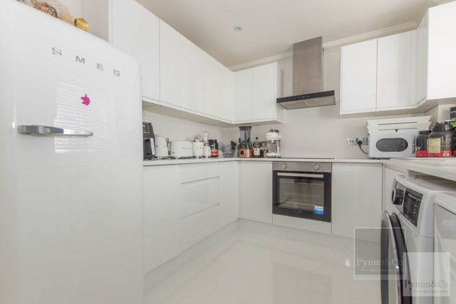 Apartment 1, Regency Court, Lower Clarence Road, Norwich photo 3