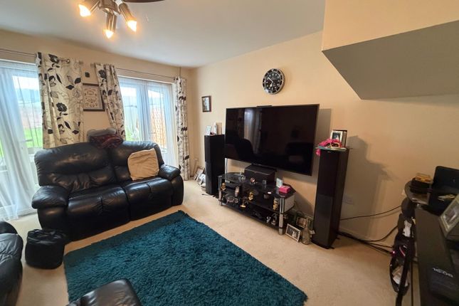 27, Kingswood Close, Birmingham photo 3