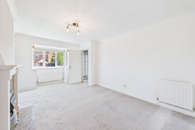 31, Jordanthorpe Green, Sheffield photo 2