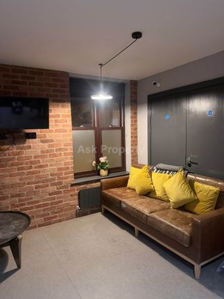 The Lofts, Lodge Lane Room, Derby photo 4