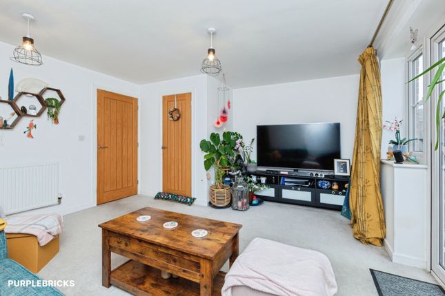 20, Shepherds Reach, Leicester photo 3