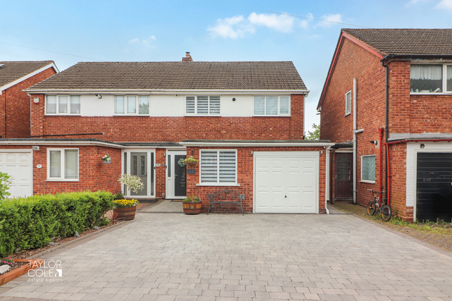 Thumbnail Semi-detached house for sale in Broomfield Avenue, Fazeley, Tamworth