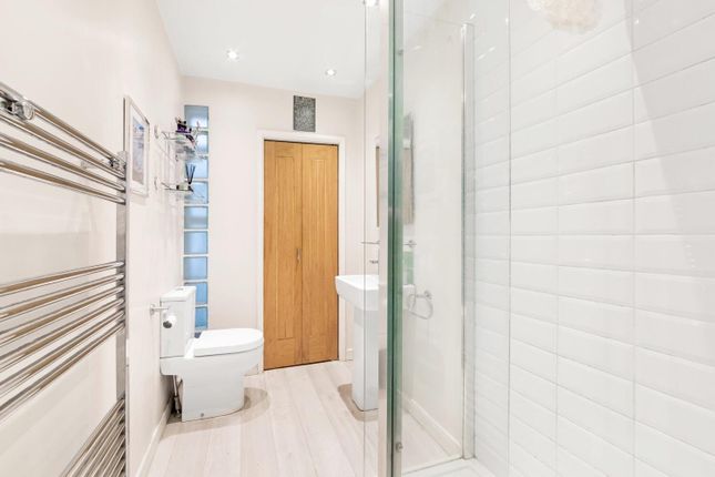 Property for sale in Courtmead Close, Herne Hill, London