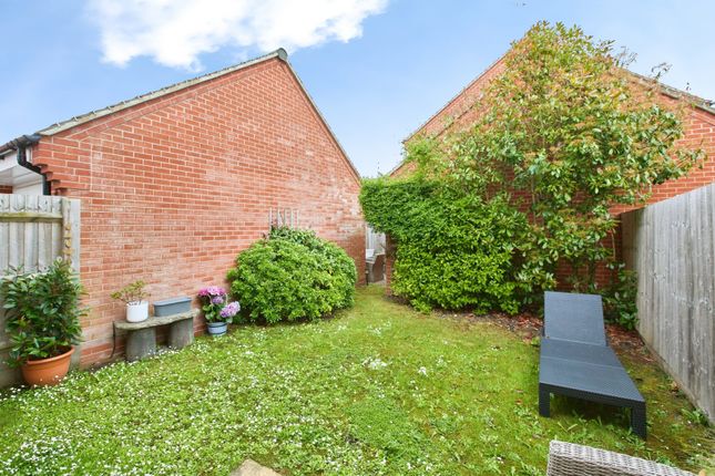 15, Canterbury Drive, Derby photo 4