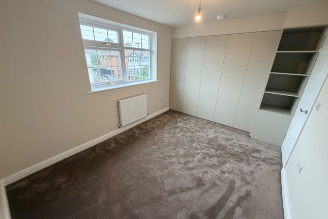 22, Hawthorn Avenue, Luton photo 4