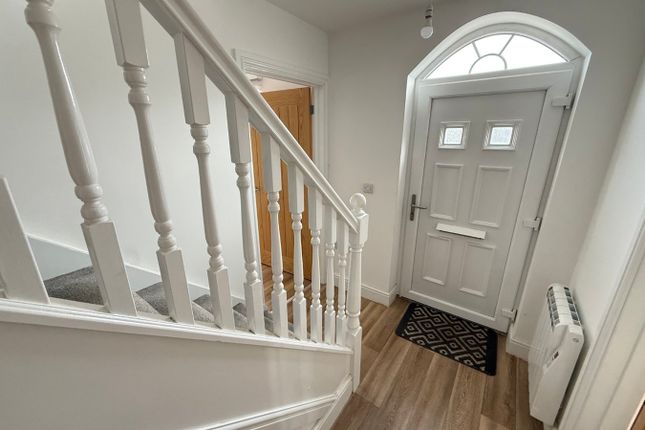 63 Stad Craig Ddu, Llanon, Near Aberaeron photo 5
