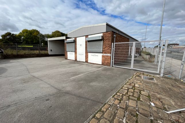 Industrial to let in Armley Road, Armley, Leeds