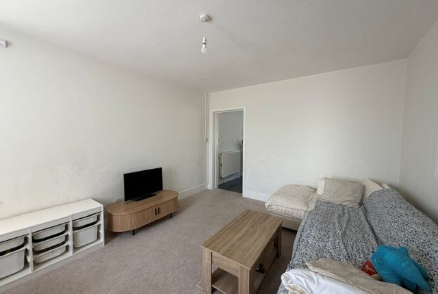 10, Penzance photo 2