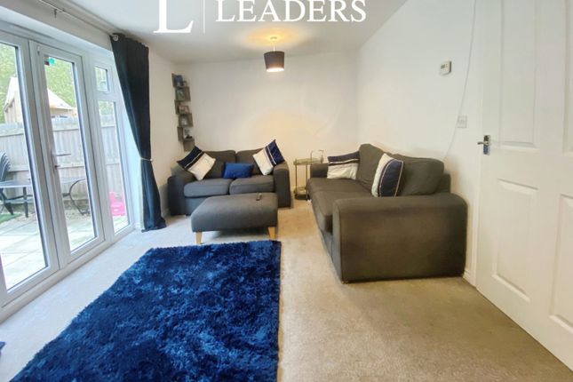 62, First Oak Drive, Clipstone Village photo 4