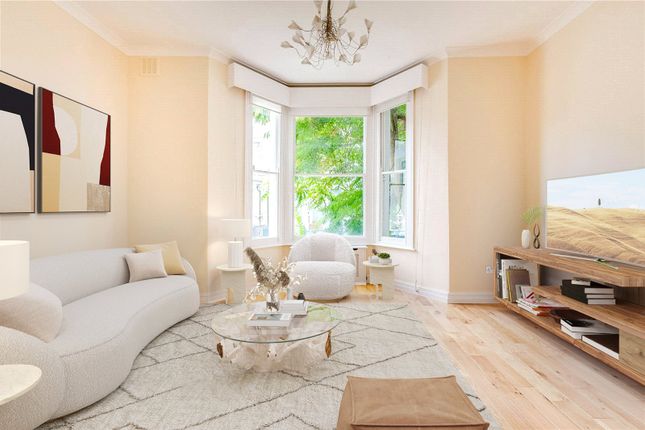 Flat for sale in Ongar Road, Fulham