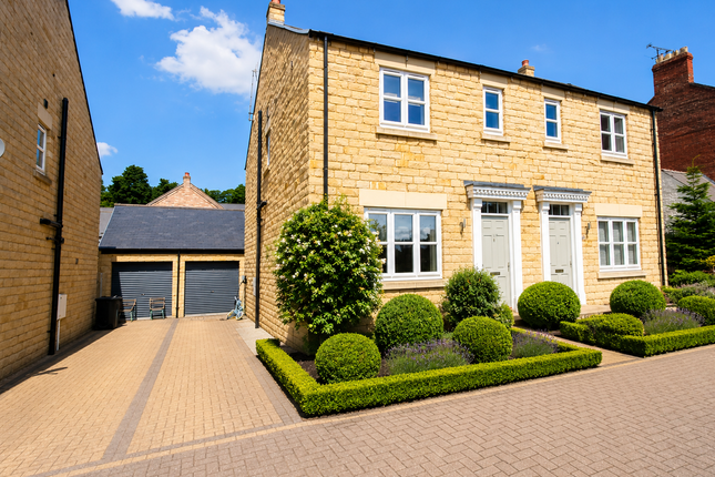 3-bed house on 35b, Reeth Road, Richmond, £300,000