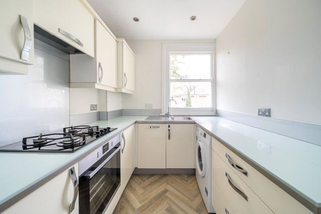 9 Christchurch Villas,, Malvern Road, Gloucestershire photo 3