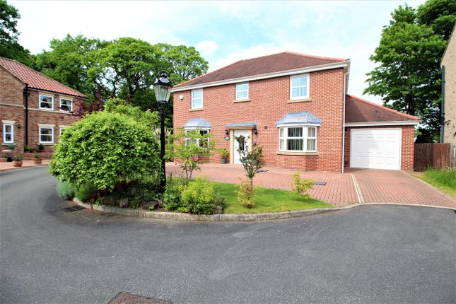 4 bed detached house for sale in Racecourse Close, Swinton, Mexborough S64