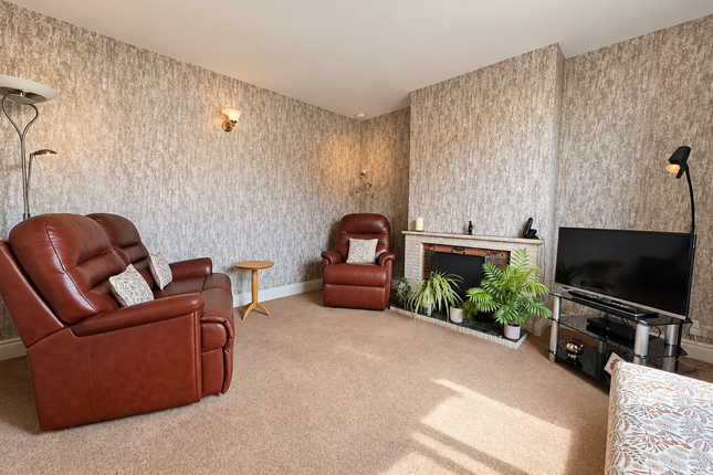 28, Croft Road, Leicester photo 3