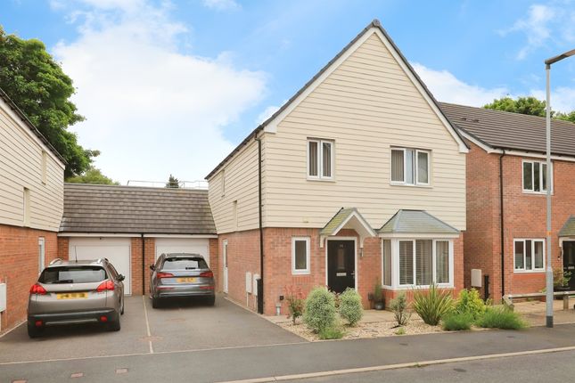 Thumbnail Detached house for sale in Abbey Road, Bilston