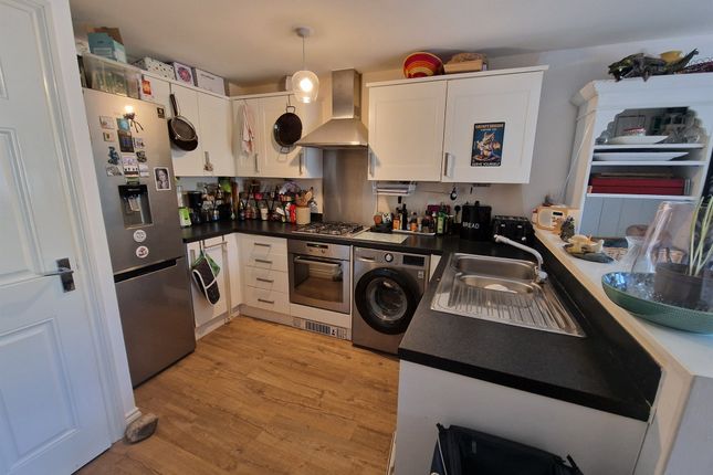 21, Hillside Drive, Frome photo 4