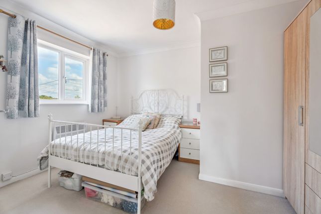 81B Main Road, High Wycombe photo 4